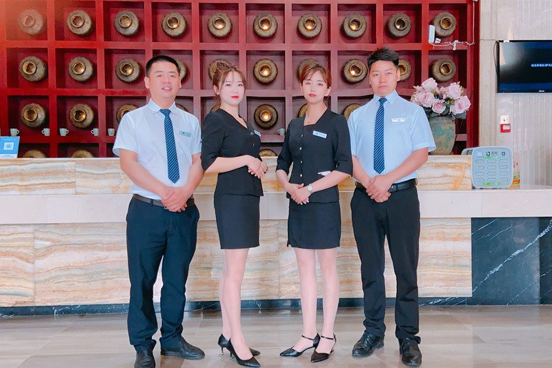 精誠所至，金石為開